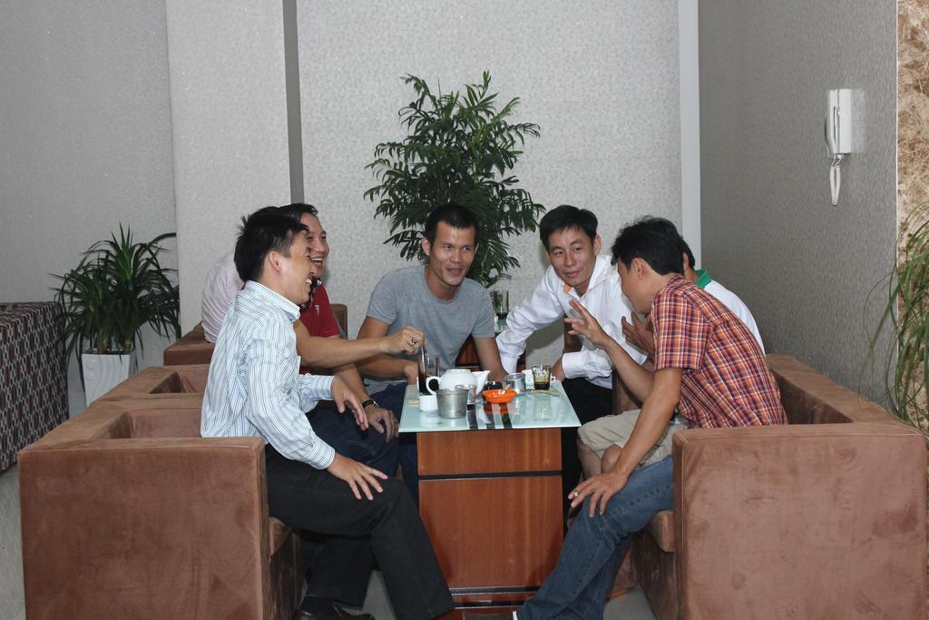 Hoang Ngoc Hotel Pleiku Luaran gambar